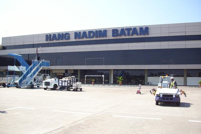 1 Day Batam City Tour with Ferry Ticket, Lunch and Massage - Tua Pek Kong Temple and small local treats