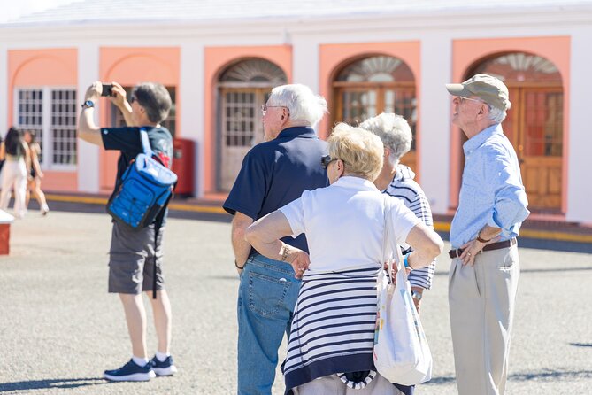 A Bermuda Exquisite Experience with FREE Scenic Ferry Return - Meeting at the Dockyard without a stressful start