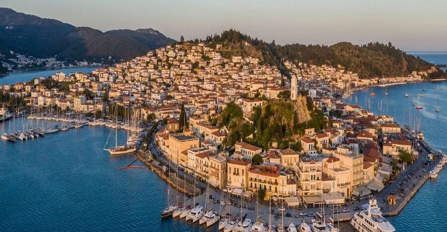 Athens: Ferry Boat Ticket to/from Poros Island - Getting from Central Athens to Piraeus Harbor