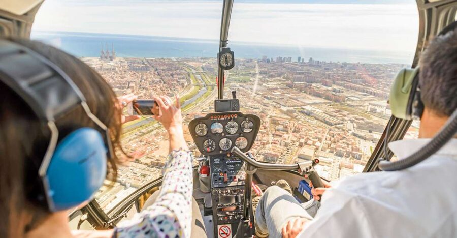 Barcelona: Panoramic Helicopter Flight & Boat Transfer - Key points at a glance