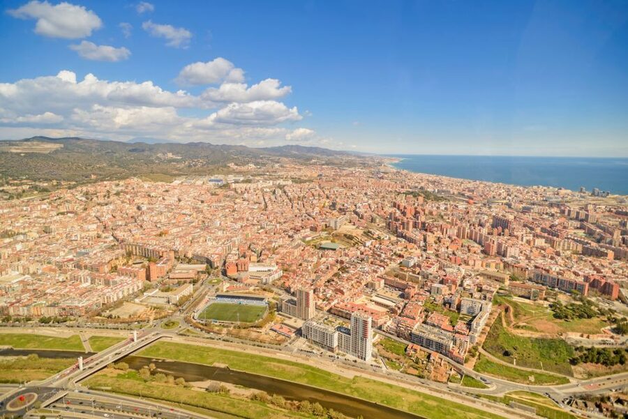 Barcelona: Panoramic Helicopter Flight & Boat Transfer - The biggest limitation: eleven minutes goes quickly