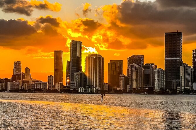 Bayside Marketplace: Millionaire Homes Boat, Stop at South Beach - Starting at Bayside Marketplace