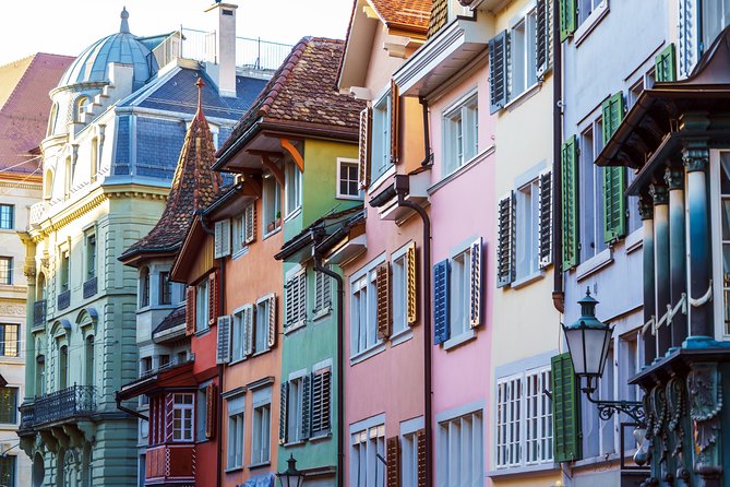 Best of Zürich & Surroundings: Walking Tour, Cable Car and Ferry - Zurich’s city tour, from finance to medieval streets