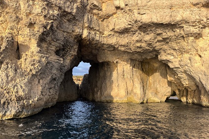 Blue Lagoon Ferry and Caves Tour - Price, facilities, and what you get