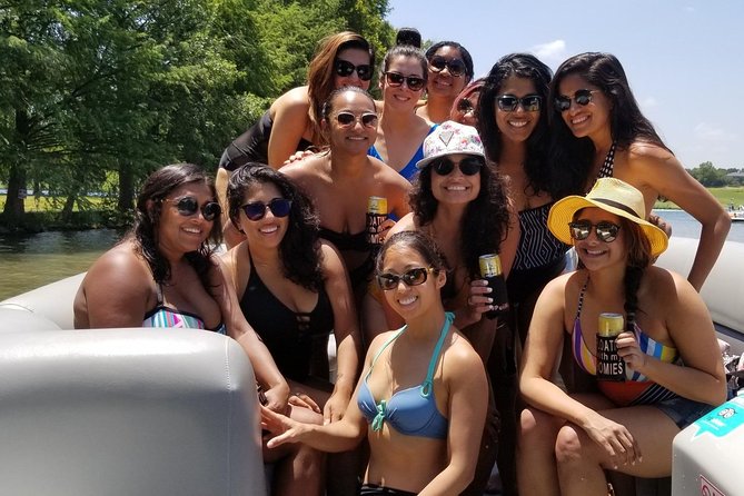 Boat Shuttle to Ski Shores - Scenic Water Taxi Tour - Lake Austin sights between bridge and cafe