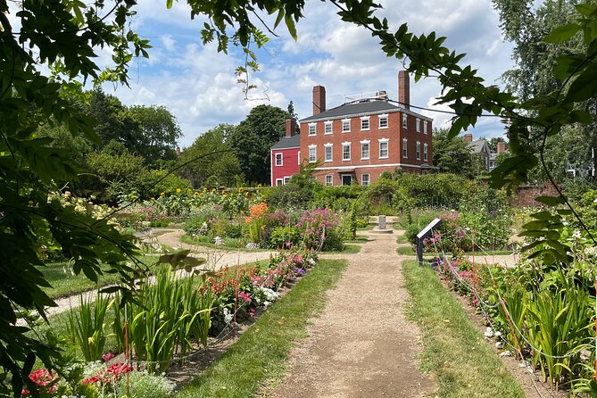Boston Day Tour by Ferry: Salem Witch Trials Past to Present - From Elizabeth Montgomery to Hocus Pocus