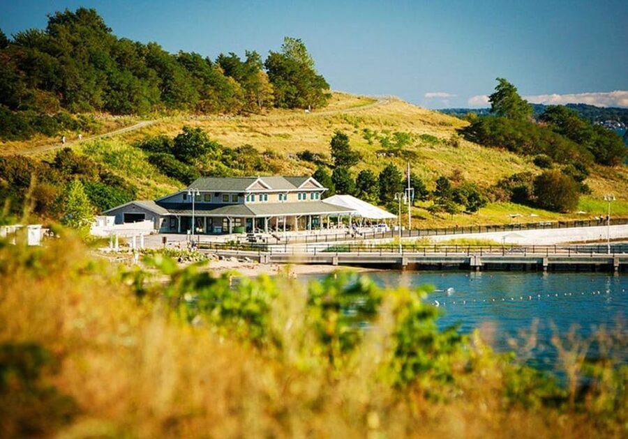 Boston Harbor Islands Ferry - Two islands, two very different days