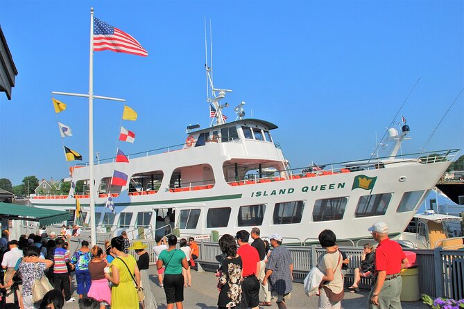Boston to Martha's Vineyard Day Trip with Optional Island Tour - Free time or guided coverage?