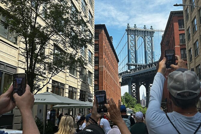Brooklyn Bridge, Brooklyn Heights & DUMBO Walking Tour - The Manhattan Bridge view in DUMBO