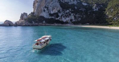 Cala Gonone: Boat ride to Cala Luna beach