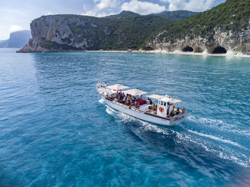 Cala Gonone: Boat ride to Cala Luna beach - What to bring from Cala Gonone