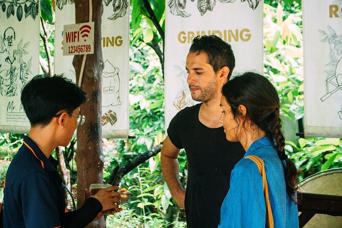 Can Tho: Cycling in Village-Fruit Garden-Experience Local Ferry - What the guide and group size add