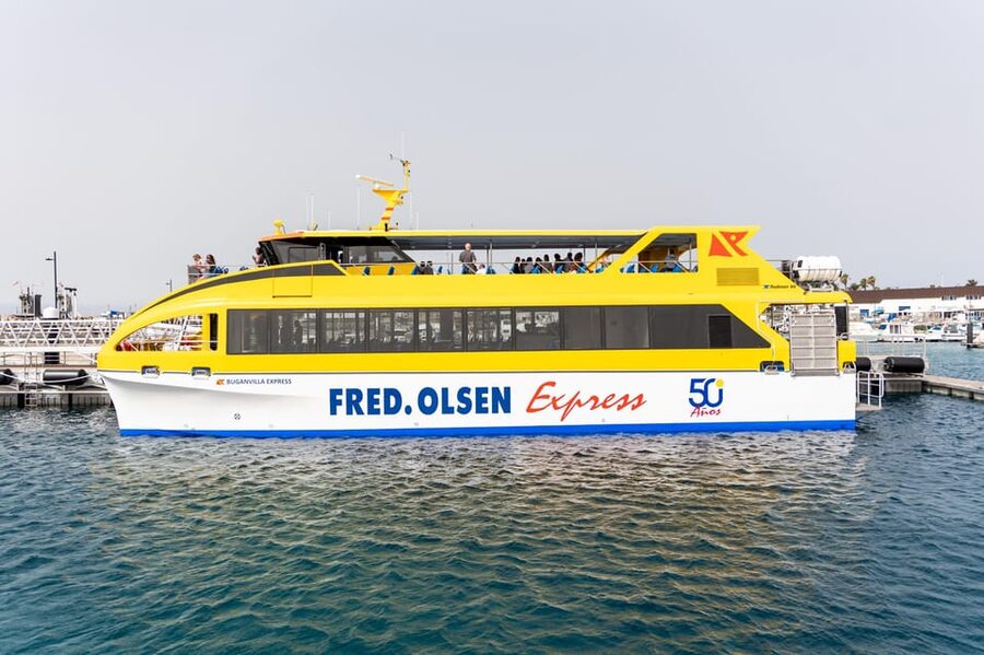Canary Islands: Ferry Ticket Lanzarote/Fuerteventura - A 35-minute crossing across the Bocayna Strait