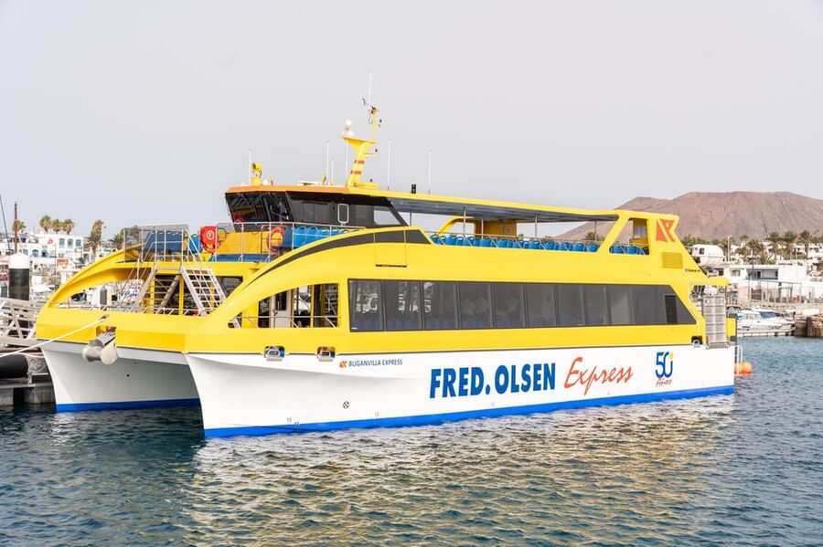 Canary Islands: Ferry Ticket Lanzarote/Fuerteventura - Playa Blanca to Corralejo: what happens at the port