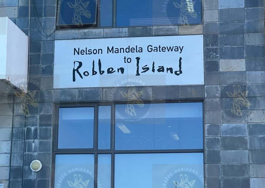 Cape Town: Robben Island Ferry with Prison Ticket and Tour - Key points to know before you go