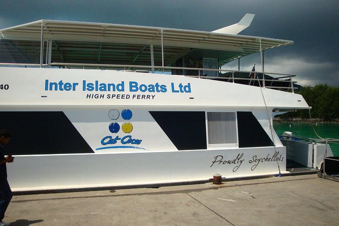 Cat Cocos: Mahe to Praslin Island Fast Ferry - What the one-hour crossing feels like