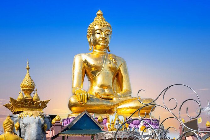 Chiang Rai One Day : White Temple, Golden Triangle, Boat Ride to Laos, Long Neck - Why this Chiang Rai trip packs in so much