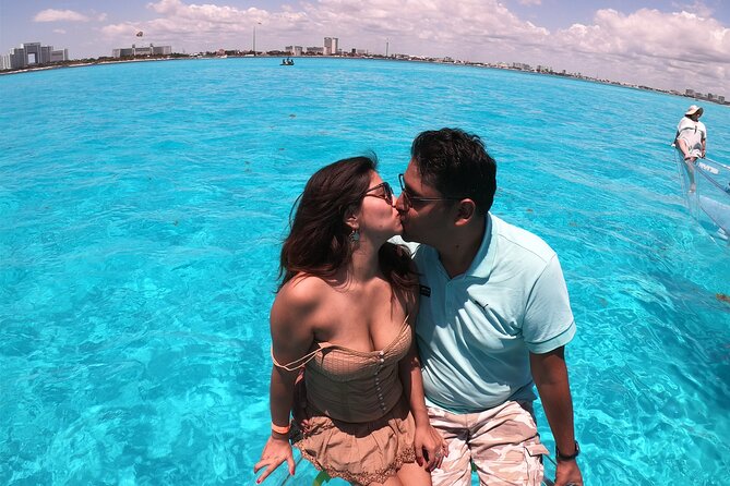 Clearboat: Glass-bottom boat ride to the Caribean Sea - What the crew adds to the experience