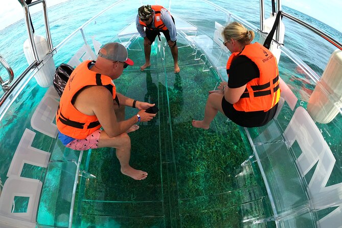 Clearboat: Glass-bottom boat ride to the Caribean Sea - Who should book the Clearboat ride?