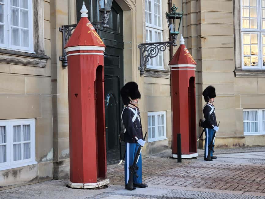 Copenhagen Combo: Walking Tour, Harbor Ferry & Royal Guards - Why this Copenhagen combination works