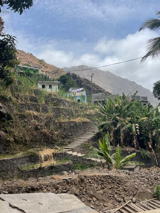 Cova–Paúl Valley Trek: Santo Antão Day Trip by Ferry - What to pack and who should book