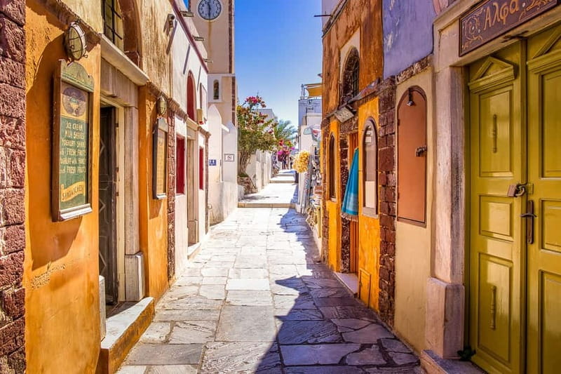 Crete: Santorini Day Trip with Fast Ferry Cruise - Fira: two hours for food, shopping, and views