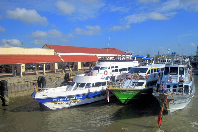 Day Tour from Phuket to 4 Islands in Krabi by Ferry & Speedboat - Chicken Island for Snorkeling and Lunch