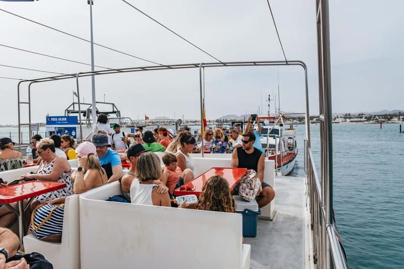Desde Corralejo: Lobos Island Ferry with Optional Transfer - Who should book this ferry