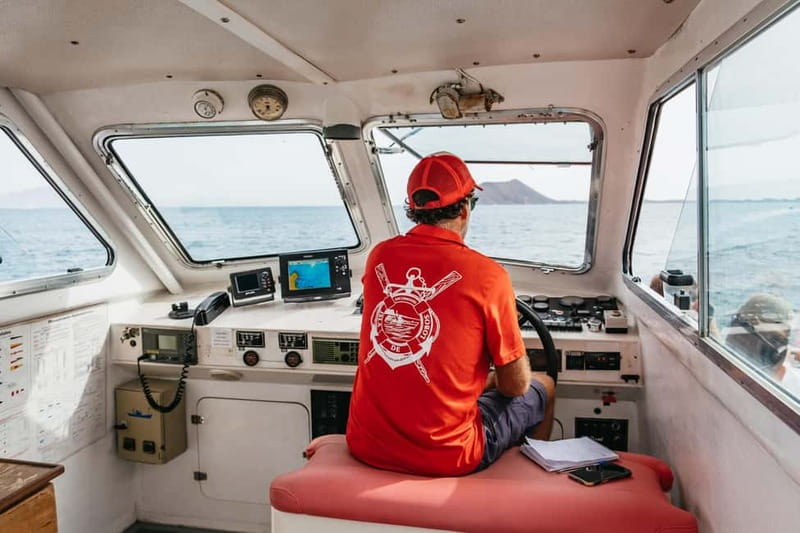 Desde Corralejo: Lobos Island Ferry with Optional Transfer - Should you book the Lobos ferry?