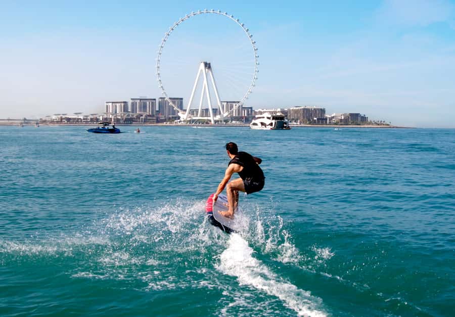 Dubai: Efoil or Electric Hydrofoil Surfboard Rental - Key points to know before booking