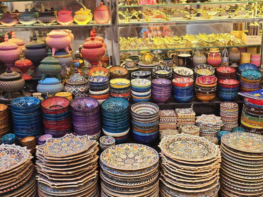 Dubai: Premium Old Town, Street Food, Souks & Boat Ride Tour - The Gold Souk and a strong finish