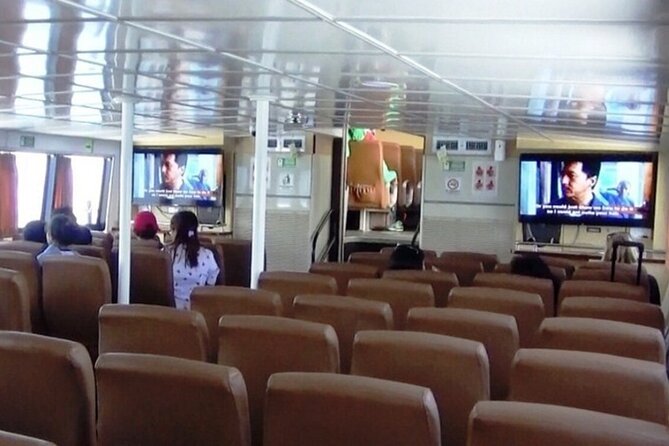 Eka Jaya Boat Transfer from Lombok to Padang Bai - The crossing from Bangsal to Bali