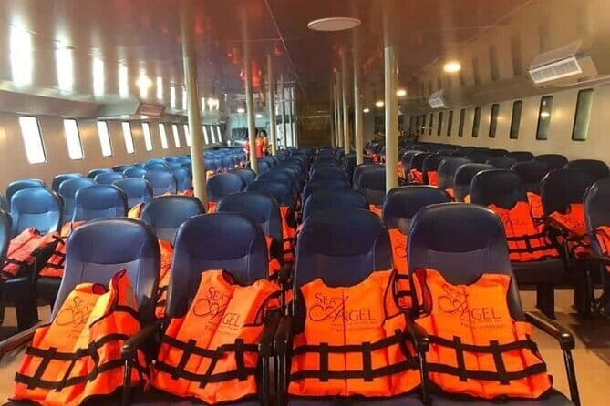Escape to Phi Phi Islands: Ferry with Lunch - What the $51.07 price covers