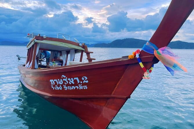 Escape to Phi Phi Islands: Ferry with Lunch - Who will enjoy this Phi Phi trip