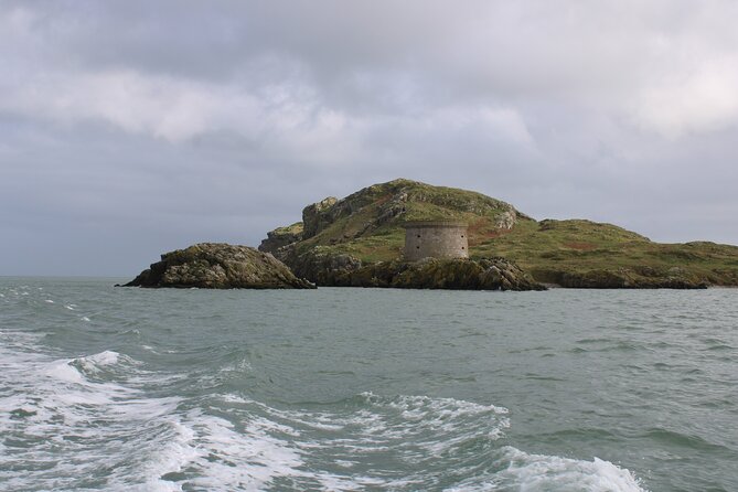 Ferry to Ireland's Eye in Howth - The 20-minute crossing and Howth Head views