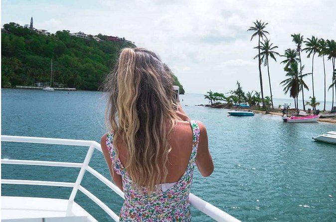 Ferry Transfer from Hewanorra Airport to Saint Lucia Resorts - Who should book this ferry