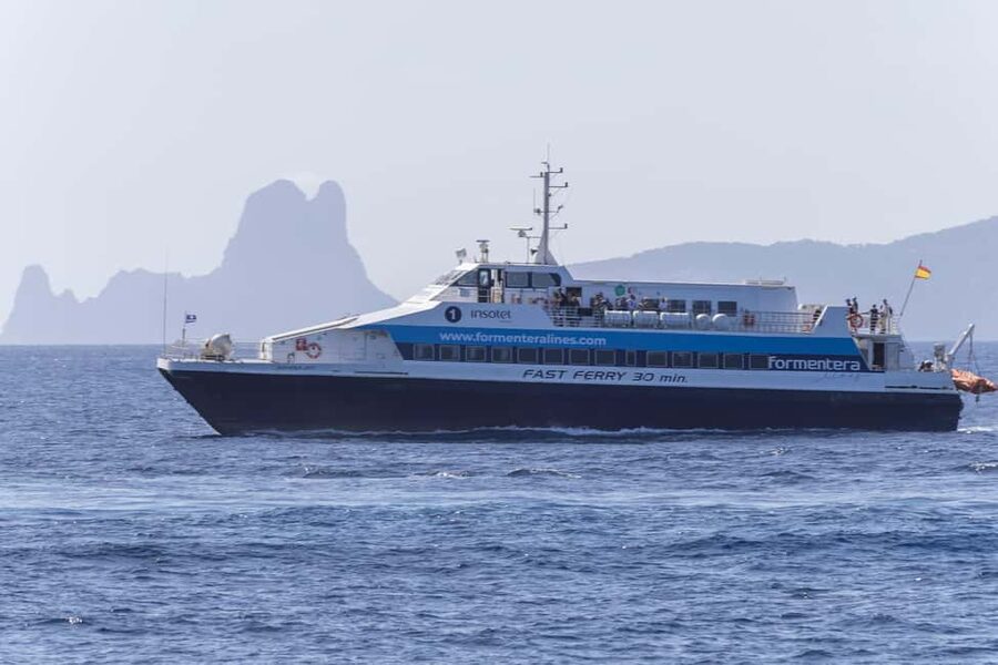 Formentera: discover our fast ferry + electric bike package. - From Ibiza port to Formentera in half an hour