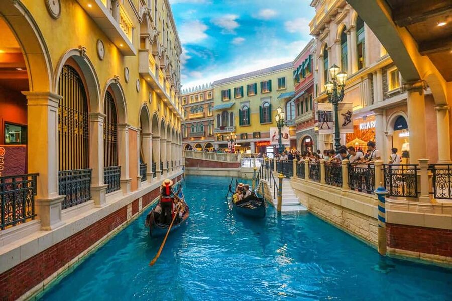 From Hong Kong: Macau Day Tour with R/T Ferry, Lunch, Pickup - Ruins of St. Paul’s: Macau’s Most Recognizable View