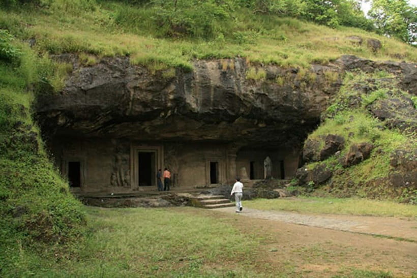 From Mumbai: Half-Day Elephanta Caves Tour with Ferry Ride - The Arabian Sea Crossing to Elephanta