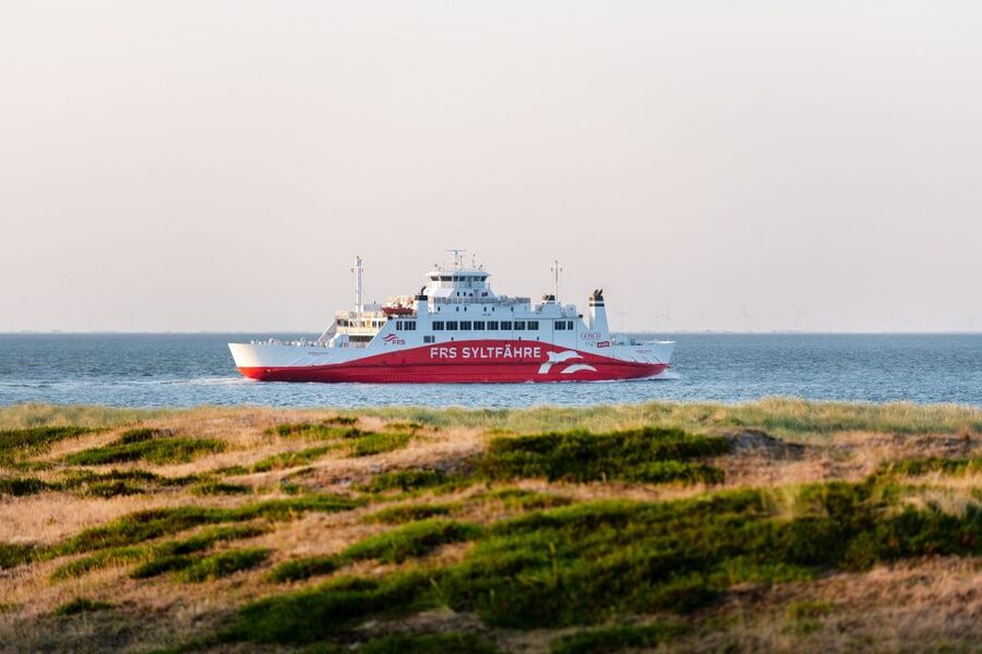 From Rømø: One-Way or Roundtrip Passenger Ferry to Sylt - What the ferry ride is like onboard