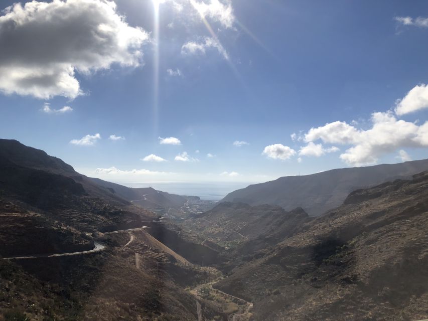 From Tenerife: Guided Tour to La Gomera with Ferry Ticket - Early pickup and the journey to San Sebastián
