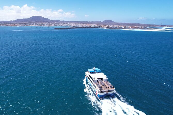Fuerteventura: Ferry ticket to Lanzarote with free wifi - Choosing the Right Sailing for Your Day