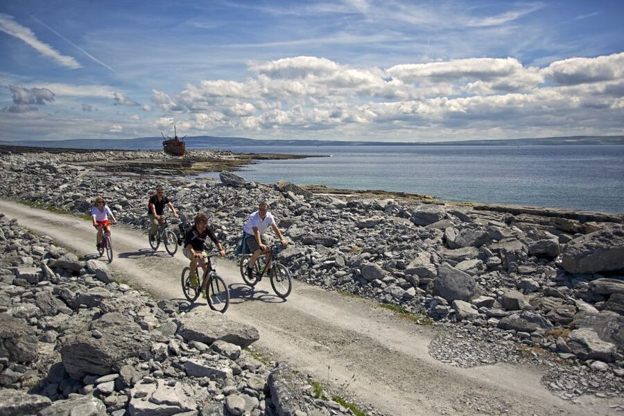 Galway: Day Trip Ferry to Inis Oírr (Aran Islands) - Reaching Rossaveel for the 10:30 AM Ferry