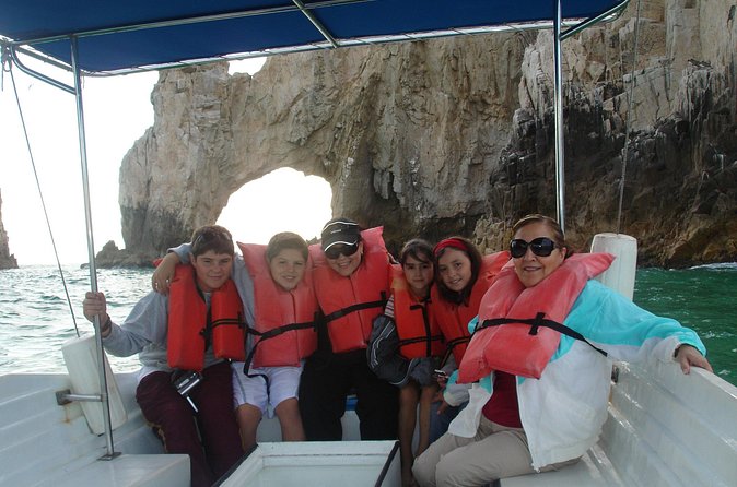 Glass Bottom Boat Ride to the Arch - Sea lions, fish, and the two viewing windows