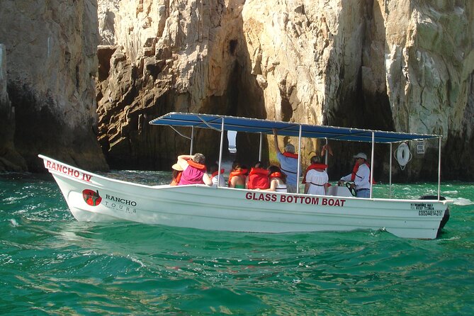 Glass Bottom Boat Ride to the Arch - Reaching El Arco from the marina