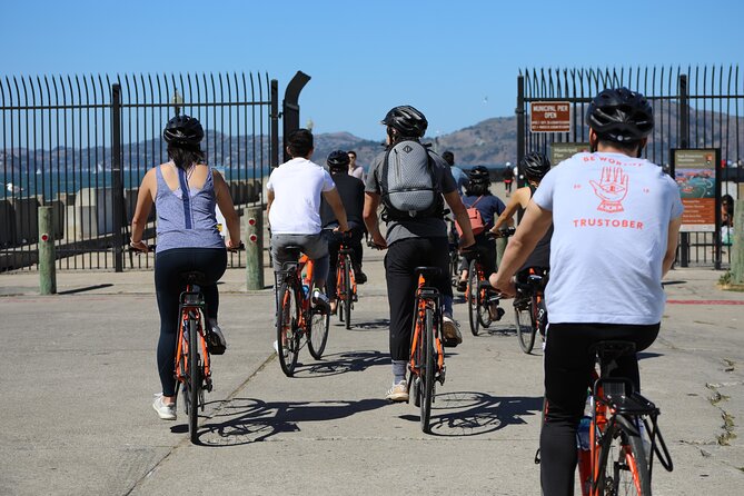 Golden Gate Bridge Bike Rental with Sausalito Ferry Return - E-bikes, regular bikes, and your own pace