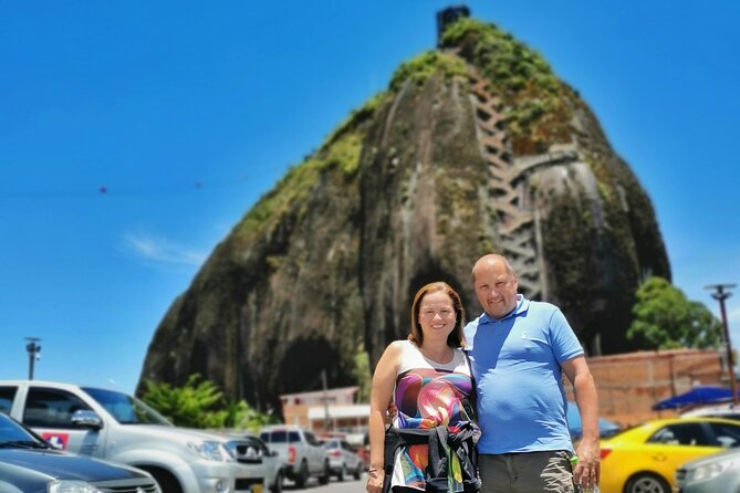 Guatape & Boat Ride & El Peñol Rock & Quaint Town From Medellin - First stop: Colombia’s tropical fruit
