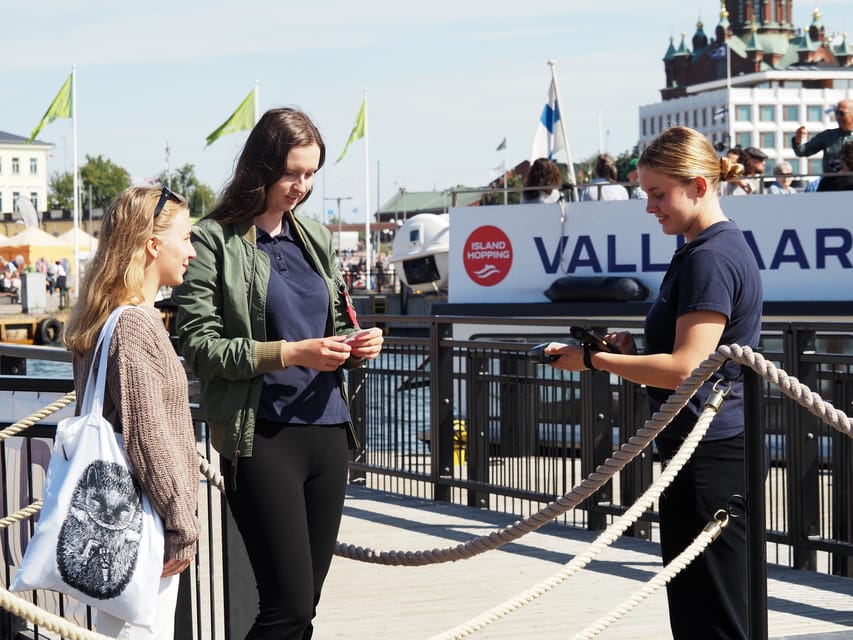 Helsinki: Vallisaari Fortress Island Ferry Ticket - Cafés, toilets, and a more comfortable stop