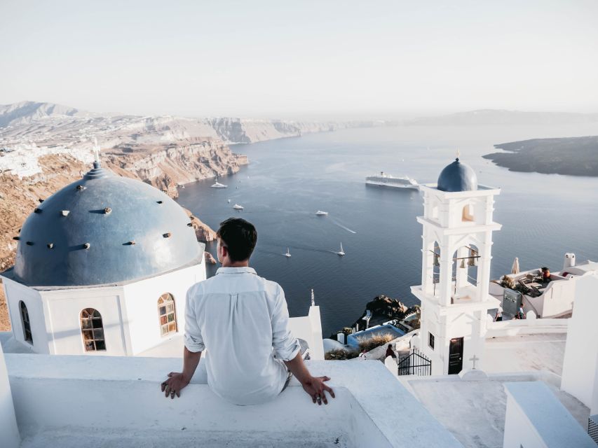 Heraklion: Santorini Day Trip with Boat Transfer & Oia Visit - Arriving at Thiras Port and joining the bus