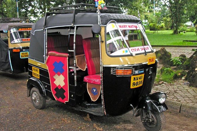 Highlights of Cochin Group Tour by Local Ferry ,Tuc-Tuc ,Local Bus and Foot . - Why this four-hour Kochi route works